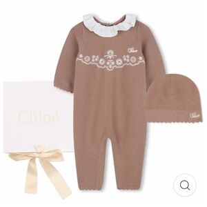 NWT! Baby Chloe - Knitted Set, Stone, 6 Months